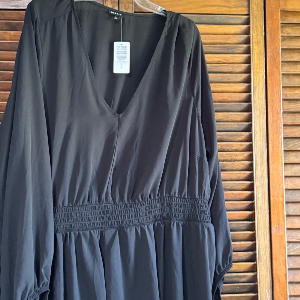 TORRID Black Tunic Dress Full Sleeves Size 5xlg Dressy/Casual NWT 100% Poly 3362